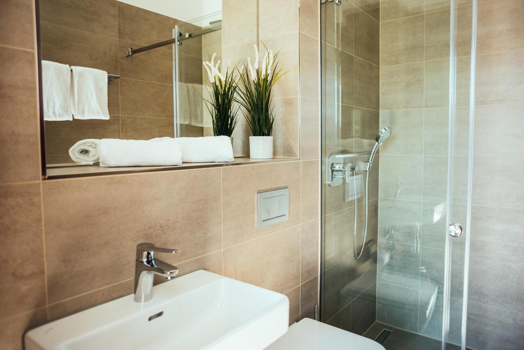 The Rix Studios & Suites Near Sbahn Neukolln Berlim Quarto foto